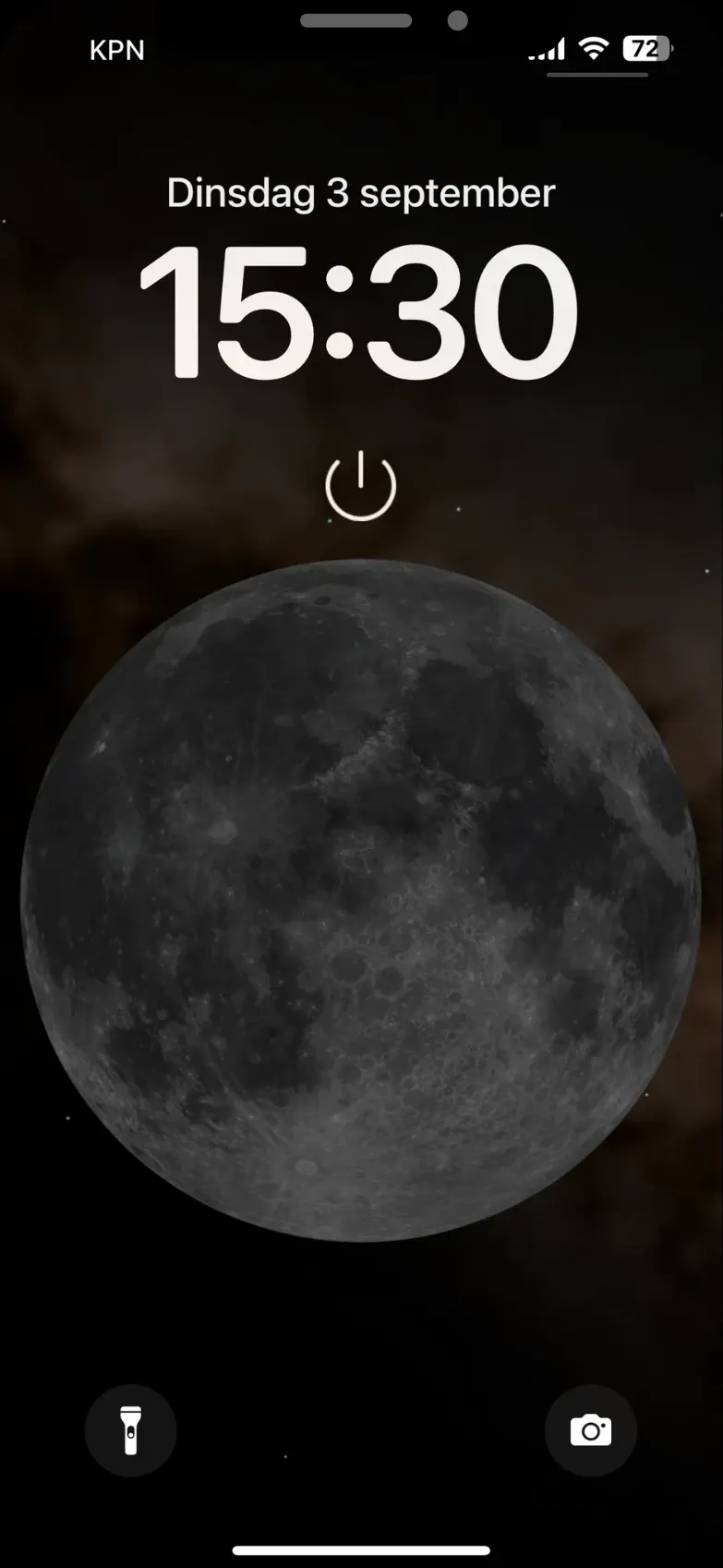 Bold lock screen widget